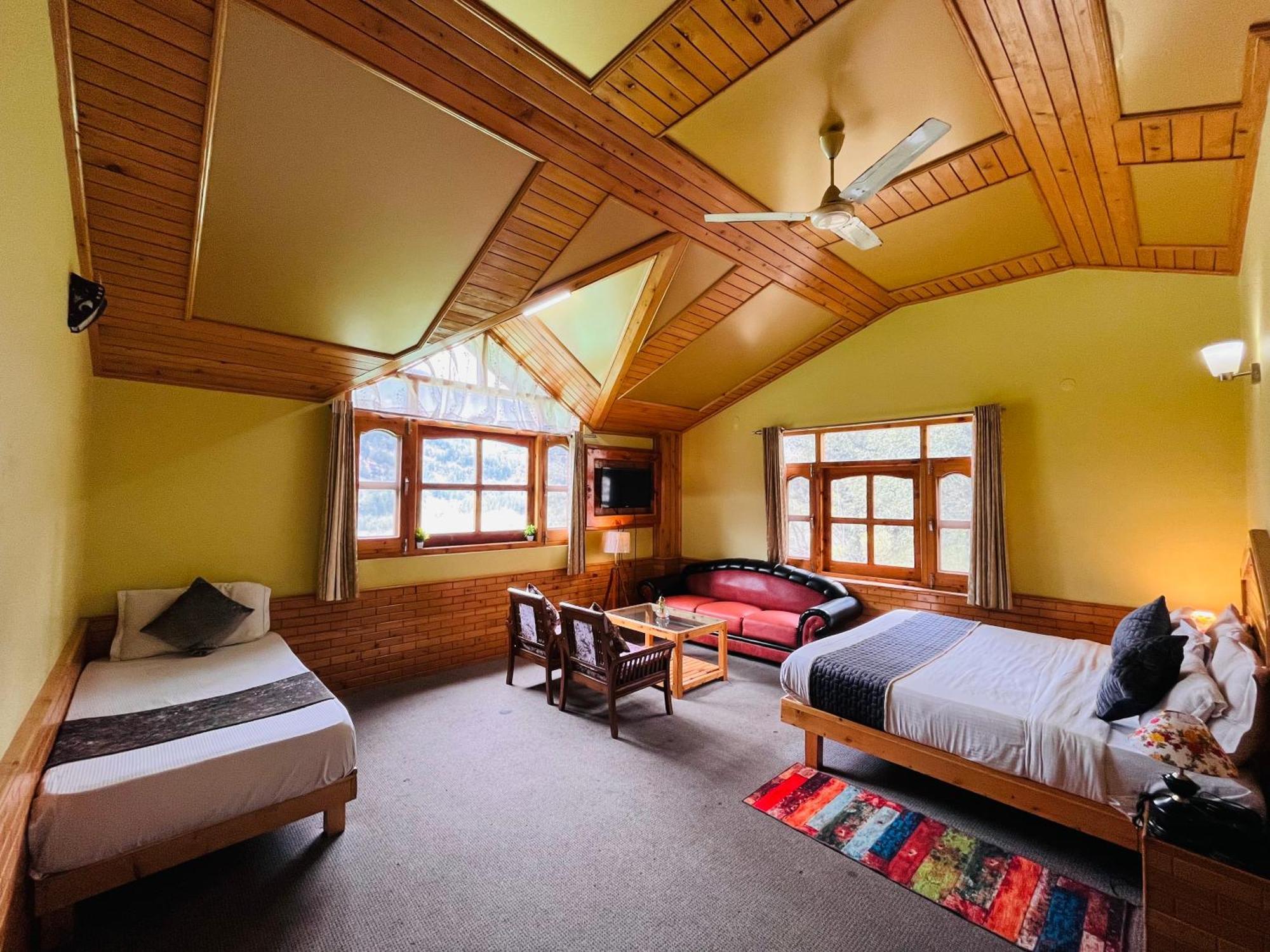 The Hollywood Vibes - #Riverview #Premium Rooms #Prime Location #Most Awarded #Parking #Top Rated #Open Terrace #Best Selling Hotel In Manali Esterno foto