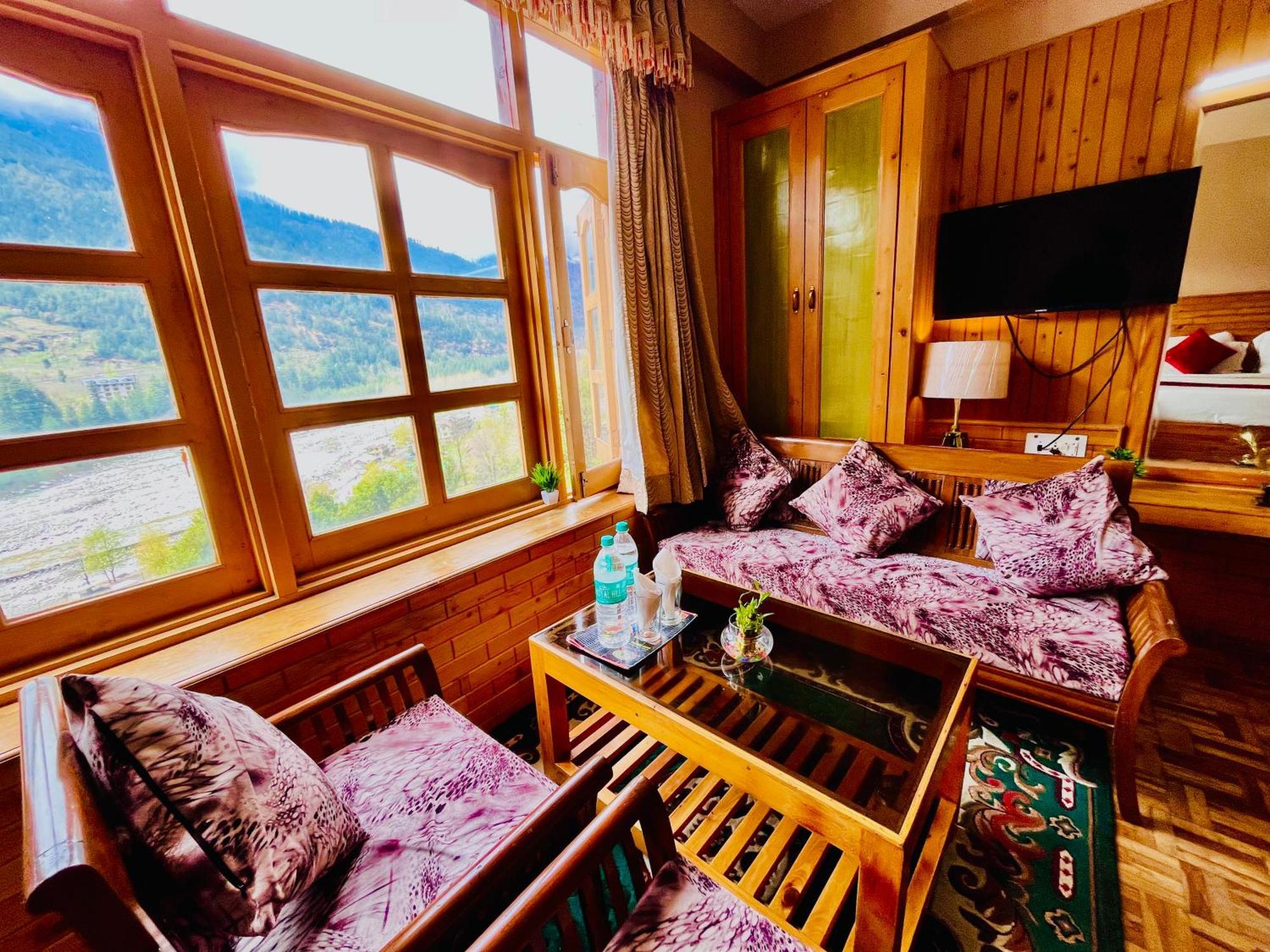 The Hollywood Vibes - #Riverview #Premium Rooms #Prime Location #Most Awarded #Parking #Top Rated #Open Terrace #Best Selling Hotel In Manali Esterno foto