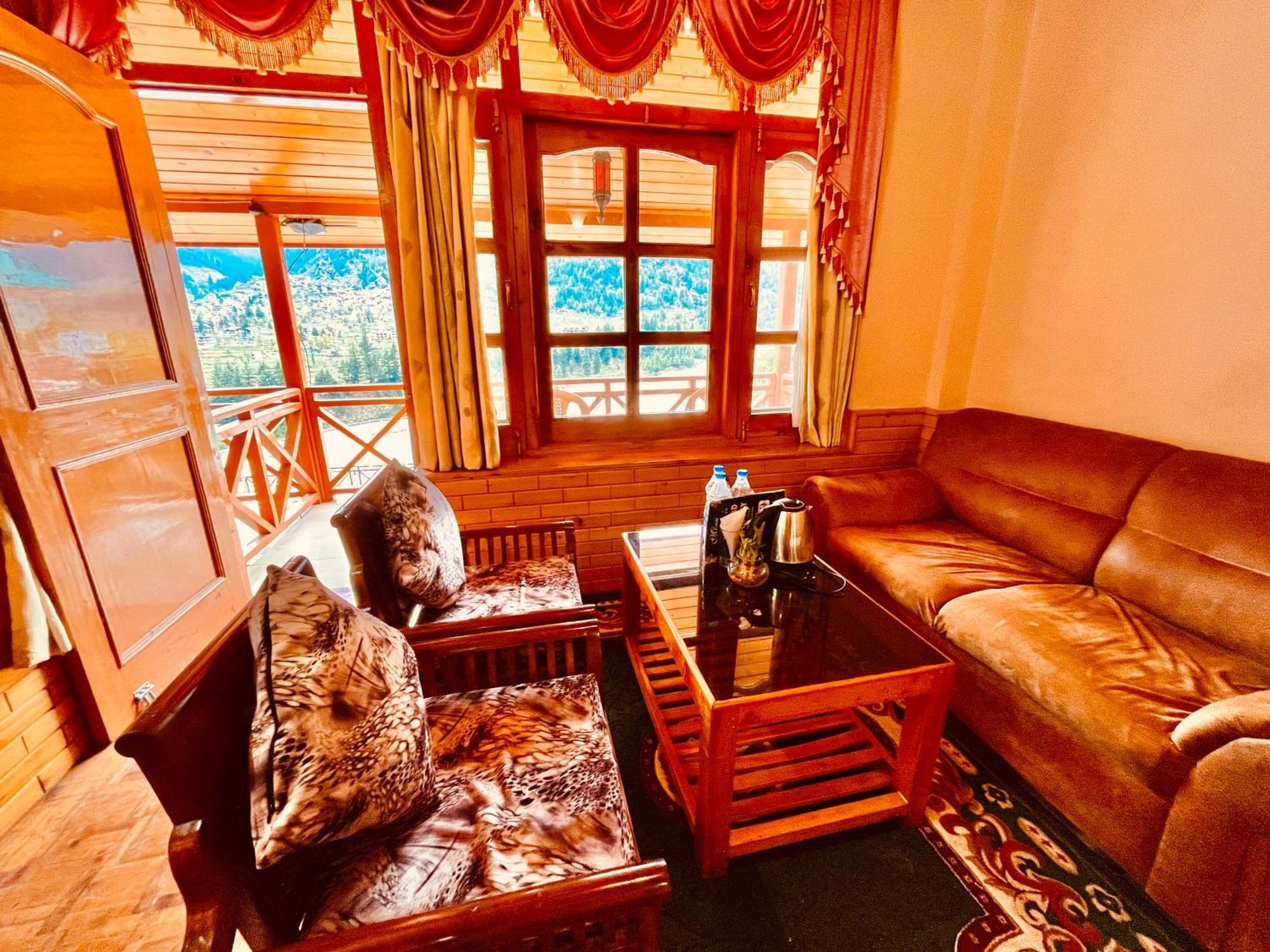 The Hollywood Vibes - #Riverview #Premium Rooms #Prime Location #Most Awarded #Parking #Top Rated #Open Terrace #Best Selling Hotel In Manali Esterno foto