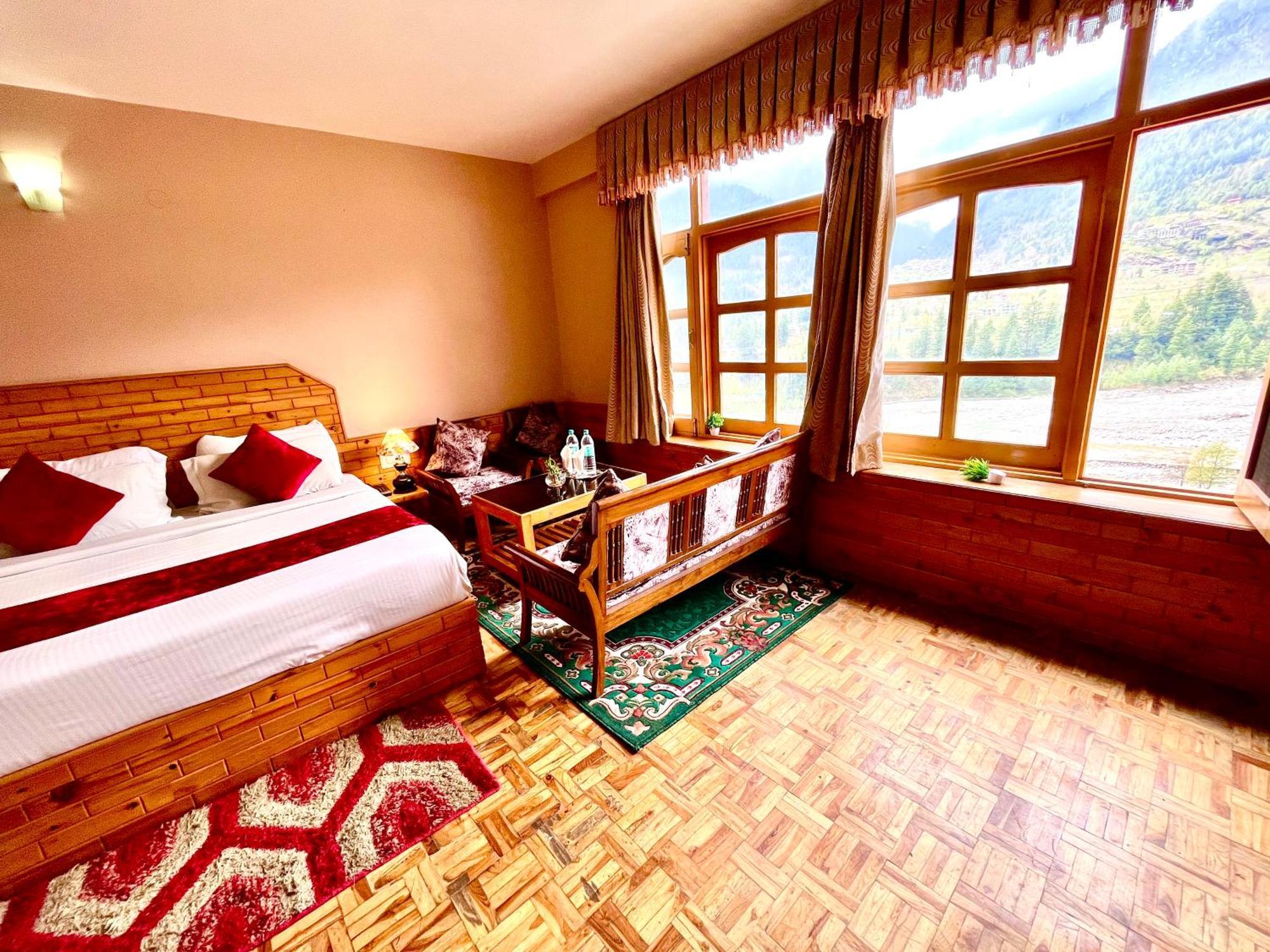 The Hollywood Vibes - #Riverview #Premium Rooms #Prime Location #Most Awarded #Parking #Top Rated #Open Terrace #Best Selling Hotel In Manali Esterno foto