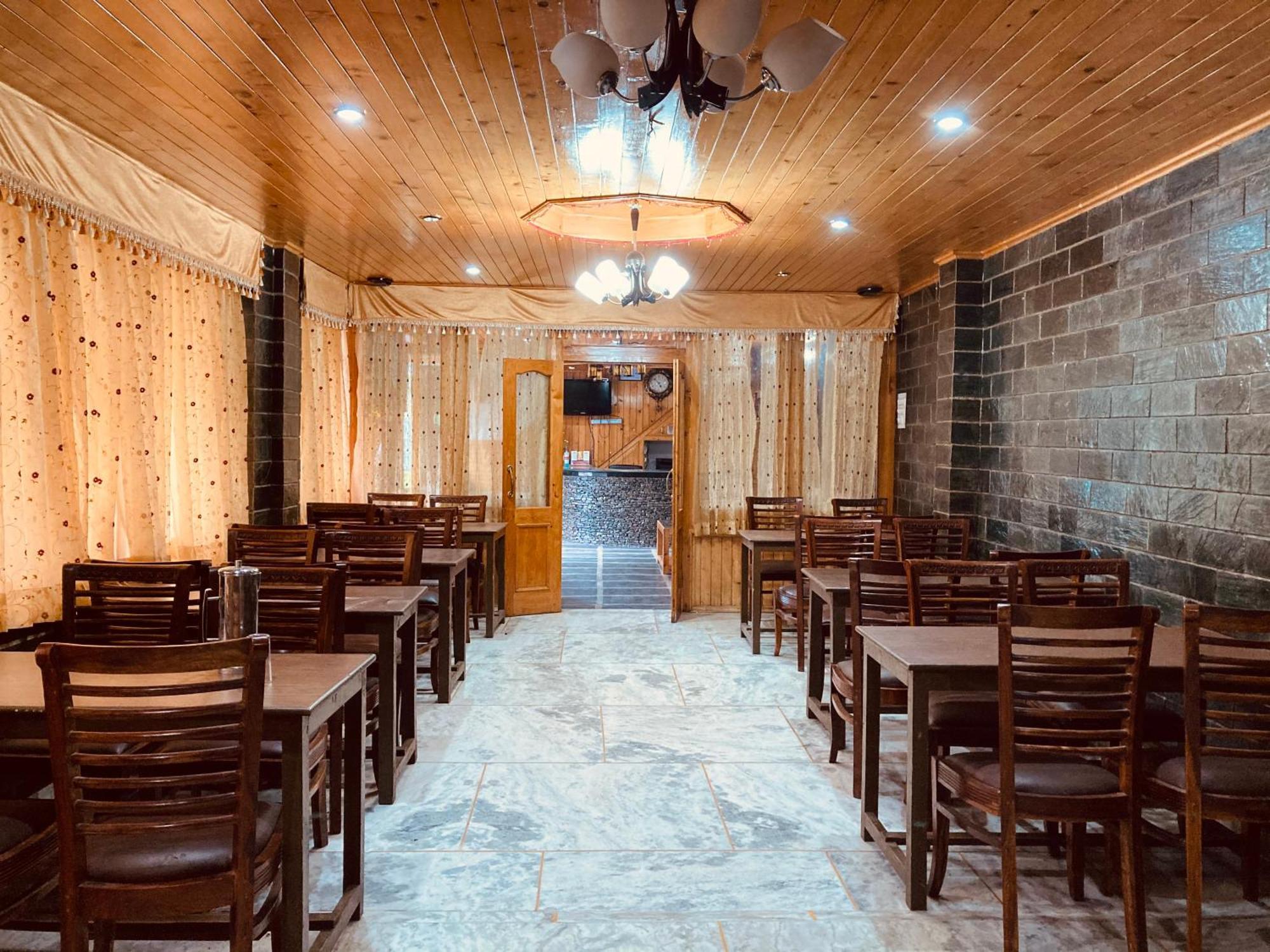 The Hollywood Vibes - #Riverview #Premium Rooms #Prime Location #Most Awarded #Parking #Top Rated #Open Terrace #Best Selling Hotel In Manali Esterno foto