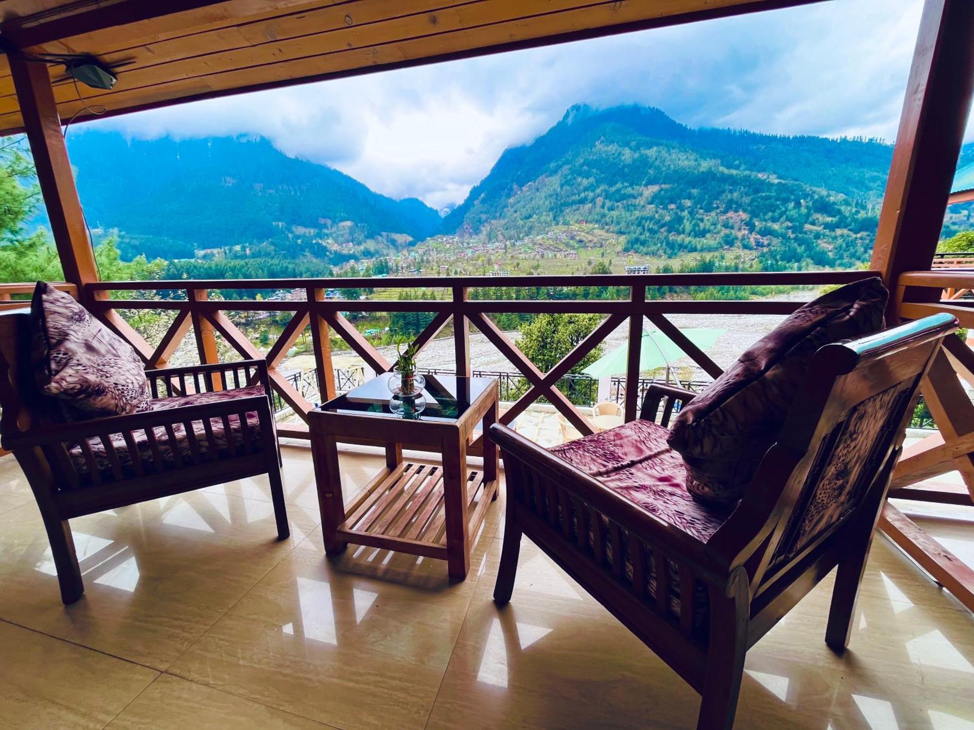 The Hollywood Vibes - #Riverview #Premium Rooms #Prime Location #Most Awarded #Parking #Top Rated #Open Terrace #Best Selling Hotel In Manali Esterno foto