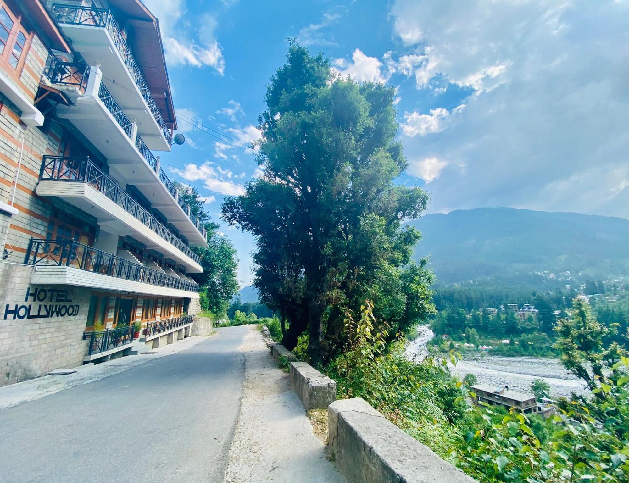 The Hollywood Vibes - #Riverview #Premium Rooms #Prime Location #Most Awarded #Parking #Top Rated #Open Terrace #Best Selling Hotel In Manali Esterno foto